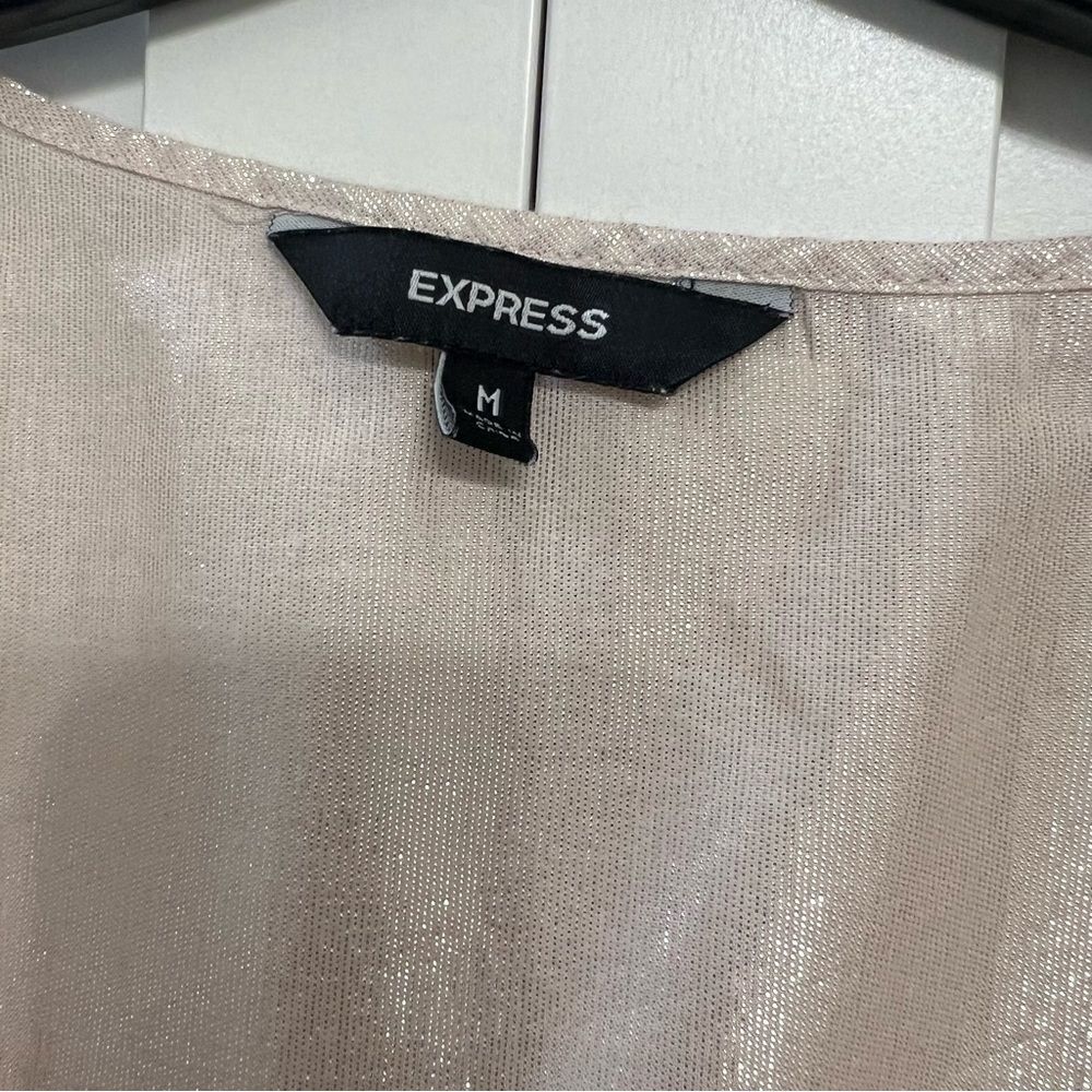 Express Metallic Shine Ruffle Front Tank - Picture 4 of 5